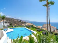 Apartment in Torrox with Sea Views - Pool