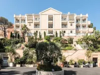 Apartment in Cannes with Infinity Pool