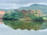 Relaxing Bosa Stay with Veranda