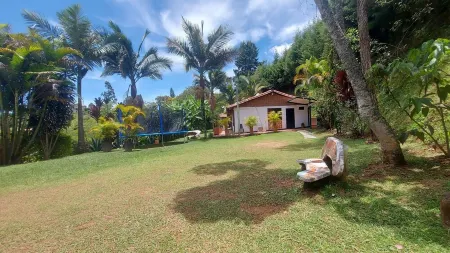 Hermosa Cabaña Campestre Familiar Отели рядом с достопримечательностью «Mirador al Aeropuerto de Medellin MDE»