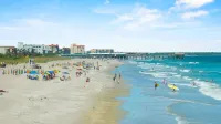Impressive Oceanfront Townhouse Complex in Cocoa Beach - 4성급