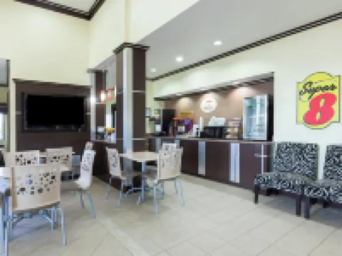 Super 8 by Wyndham Fairfield, TX Hotels in Freestone County