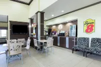 Super 8 by Wyndham Fairfield, TX