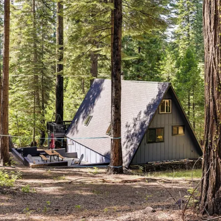Decks, Grills and Fire Pit Camp Connell Hideaway!