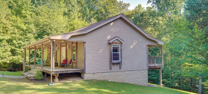 Rustic Retreat in Cadiz on Lake Barkley Hotels in Trigg County