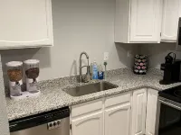 Nice, New 2 Bedroom, Orem State Street, close to UVU/BYU 奧勒姆酒店