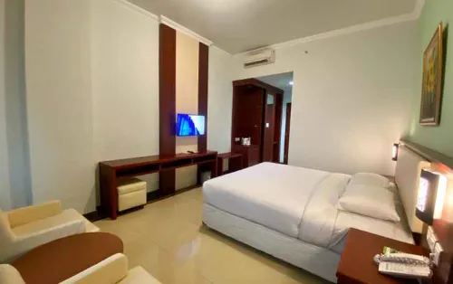 Hotel Tosan Solo Baru