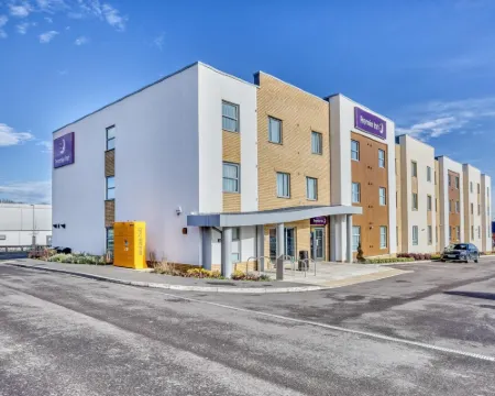 Premier Inn Buckingham Hotels in Buckingham