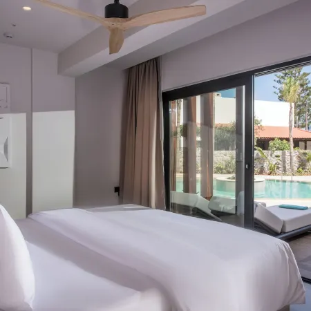 Noble Hotel Suites - Adults Only