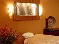 Crowne Plaza MINNEAPOLIS WEST by IHG - spa