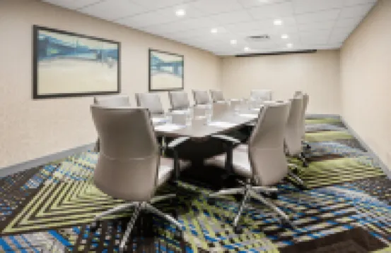 Holiday Inn Express & Suites MARYSVILLE by IHG