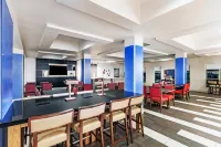 Holiday Inn Express & Suites SHREVEPORT SOUTH - PARK PLAZA by IHG - breakfast