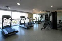 Fiesta Inn Express Durango - Phòng tập thể hình