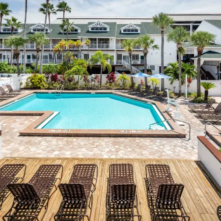 Holiday Inn & Suites CLEARWATER BEACH S-HARBOURSIDE by IHG