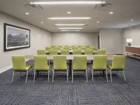 智選假日套房飯店-加蘭西南/達拉斯東北地區 TopGolf 高爾夫娛樂練習場附近的飯店