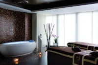 The Langham Chicago - spa