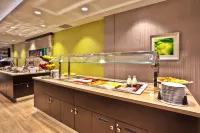 Crowne Plaza KITCHENER-WATERLOO by IHG - breakfast