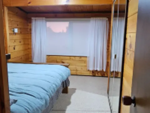 Farm House close to town Hoteles en Pukekohe