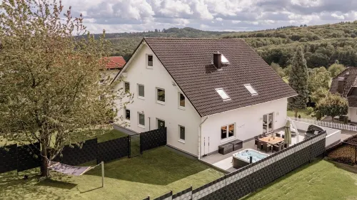 Kleeoase: Luxury apartment | jacuzzi | roof terrace | cooking island Hotels in Greifenstein