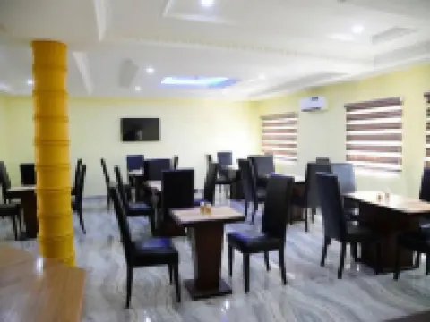 Aenon Suites Oshogbo Hotels in Osogbo