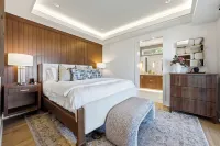 SkyHaüs @Lake Burton - World-Class Views, Infinity Hot Tub, 3 Grills, & Porches.