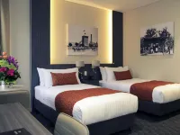Mercure Orange