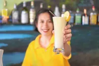 加萊拉港蒙塔尼海灘度假村-Cocotel旗下 - 酒吧