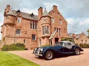 Cringletie House