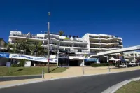 Nelson Towers Motel & Apartments Hotels in Corlette