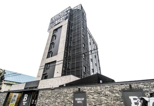 브라운도트 객실