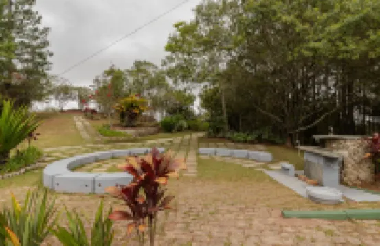 Casa de Campo com Piscina Lareira e Churrasqueira