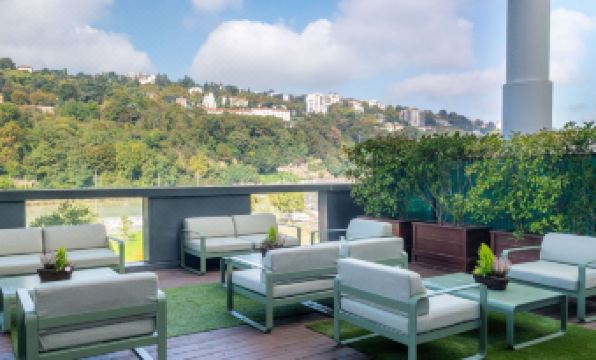 Novotel Lyon Centre Confluence Bord de Saone