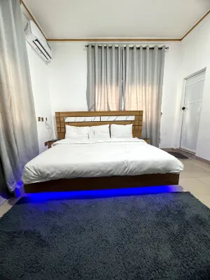 DEE OS' Hotel - 2-Star