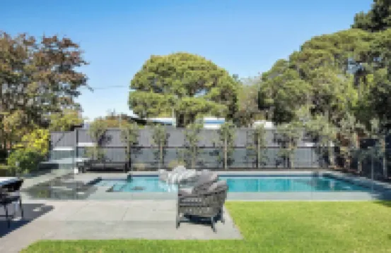 Brighton Designer Retreat Walk to Beach & Cafes