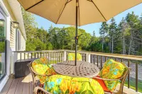 Ocean Point Hideaway: 2-Story Unit on 3 Acres! - Homestays