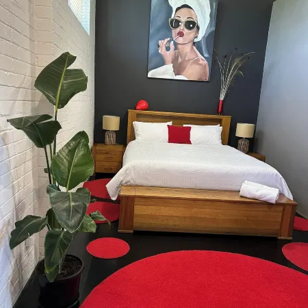 Palm Springs Retreat Hunter Valley