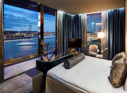 Hotel Riverton