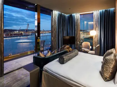 Hotel Riverton Hotels in 