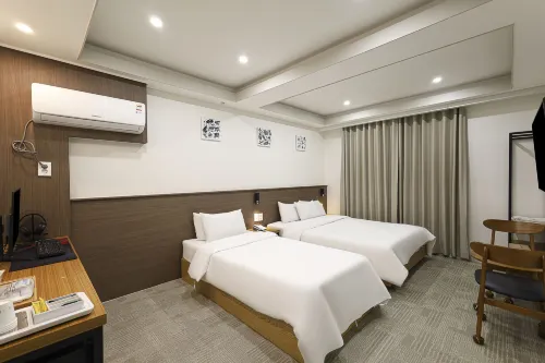 Hotel Yaja Jecheon Station