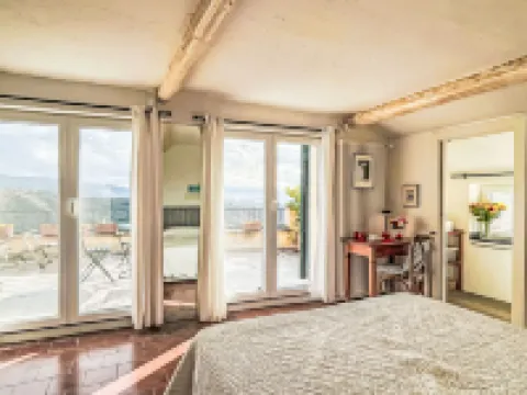 Bella Vista (Dol284)