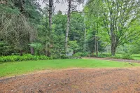 Cabin w/ Trails + Creek! 23 Mi to Camelback Slopes - 3-Star