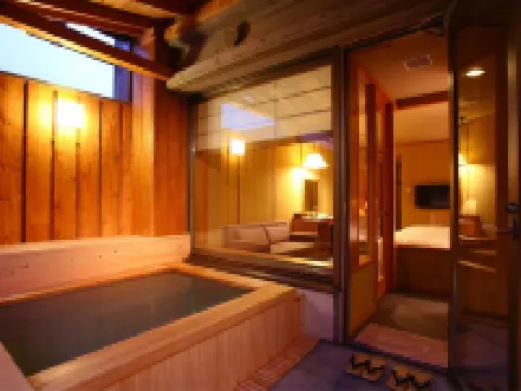 支笏湖第一寶亭留 翠山亭 千歳のホテル