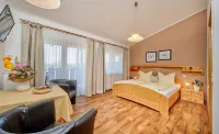 Hotel Restaurant Zum Goldenen Anker Mit Hallenbad & Wellnessbereich - 3-Star