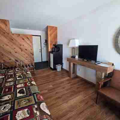 Timber Inn Motel Rooms