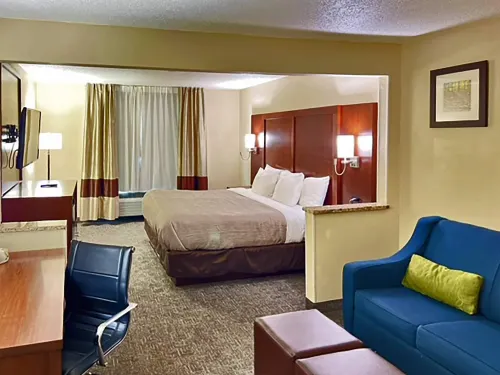 Quality Inn & Suites - 2 étoiles