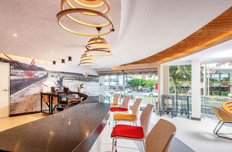 Hotel Ibis Styles Lima Benavides Miraflores photo 3