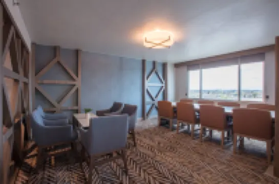 Bakersfield Marriott at the Convention Center