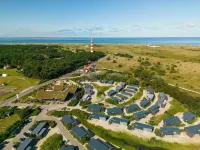 Great Lodge with Microwave Oven Near Beach Hotels in Hollum