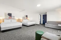 Spark by Hilton Muskogee