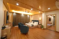 Aaroham Resort by Aamod at Dharamshala ! Luxury Boutique Resort - Pet friendly